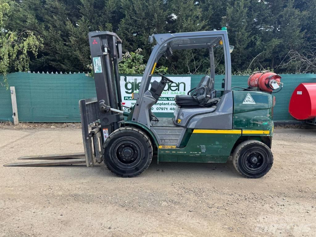 Mitsubishi FG 45 NT Propan trucker
