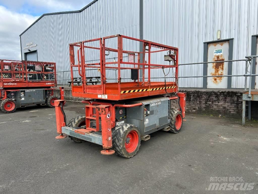 SkyJack SJ 6826 RT Sakselifter