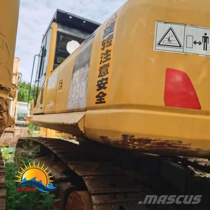 Komatsu PC 450-8 Beltegraver