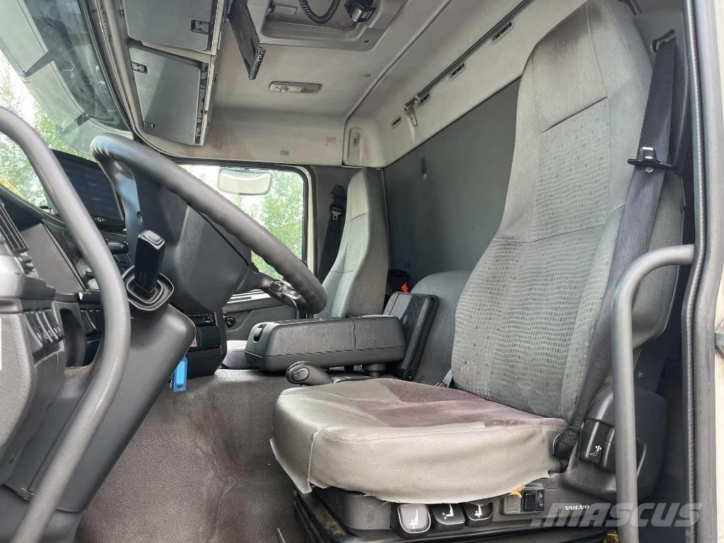 Volvo FM 9 380 Skapbiler Frys/kjøl/varme