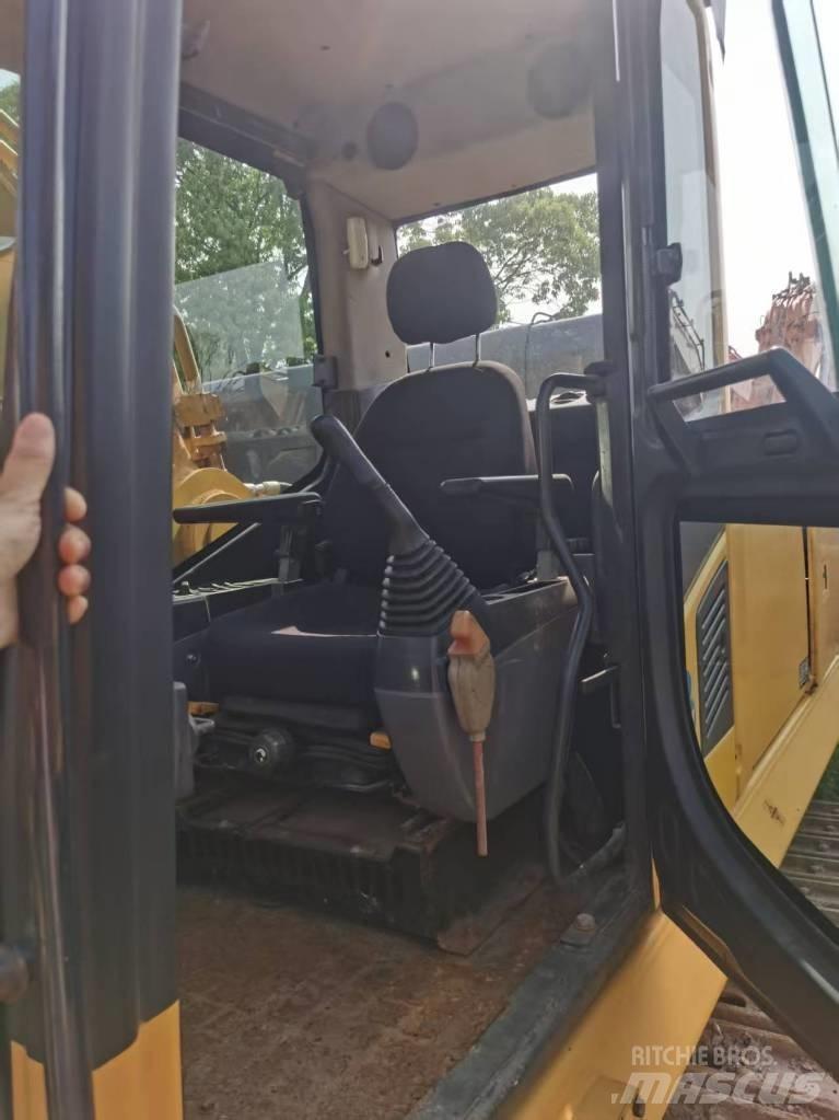 Komatsu PC 400-7 Beltegraver