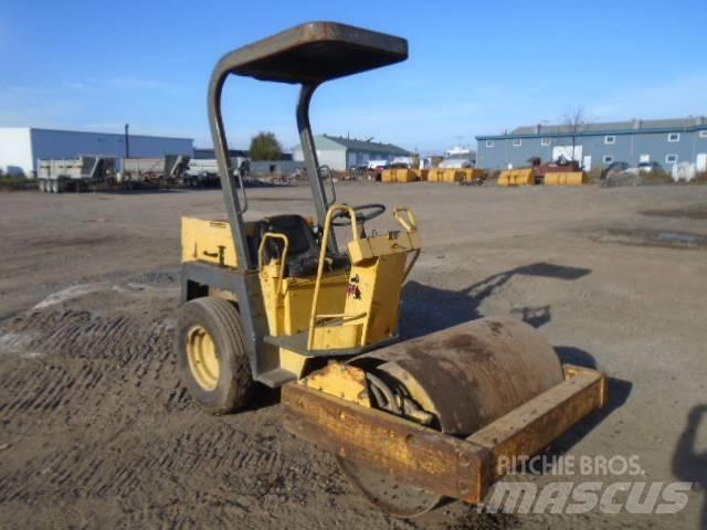 Bomag BW 124 D Valsetog