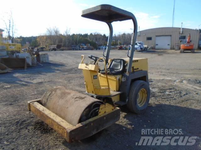 Bomag BW 124 D Valsetog