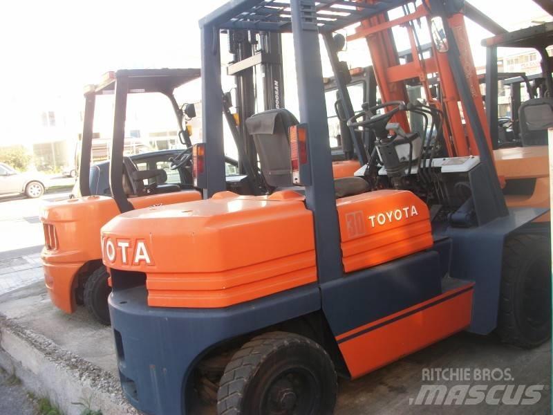 Toyota 5 FD 30 Diesel Trucker