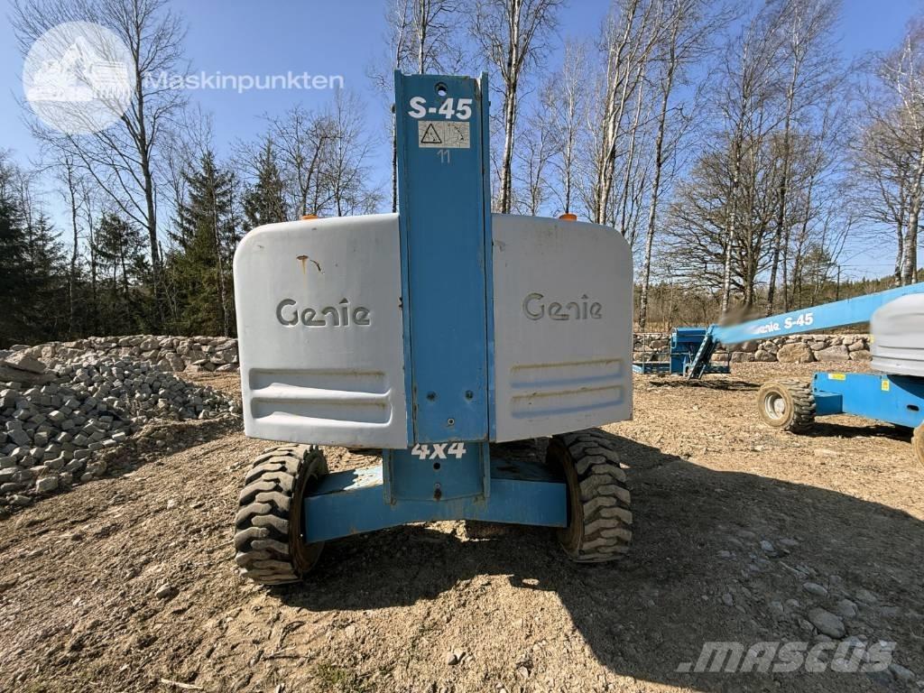 Genie S 45 Teleskop bomlifter