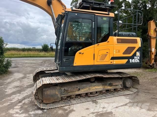 Hyundai HX 140 L Beltegraver
