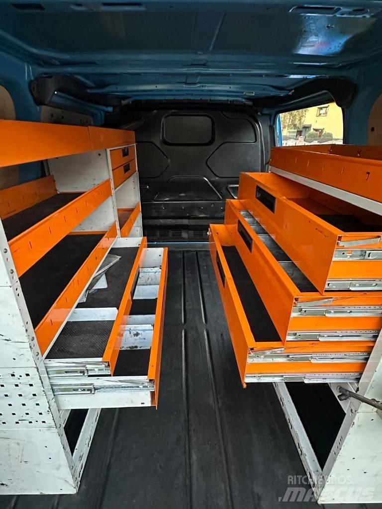 Ford Custom Varebiler