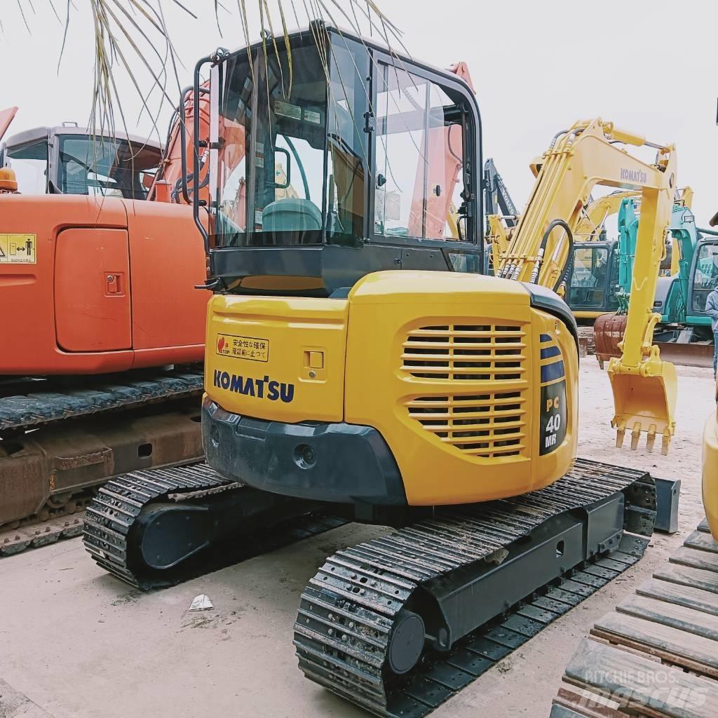 Komatsu PC 40 Beltegraver