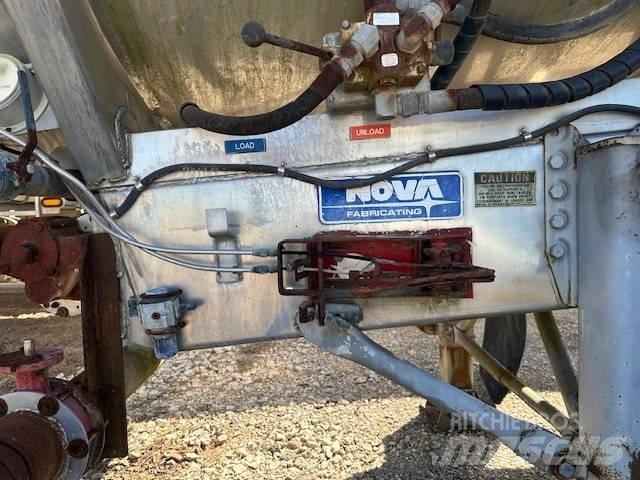  NOVA MC307 7000 GAL Tanktrailere