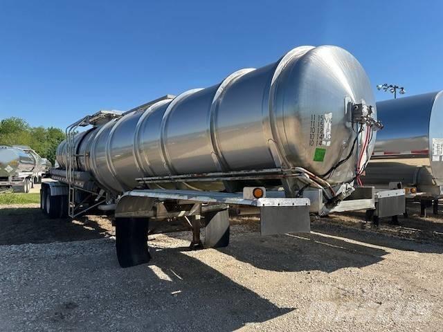  NOVA MC307 7000 GAL Tanktrailere