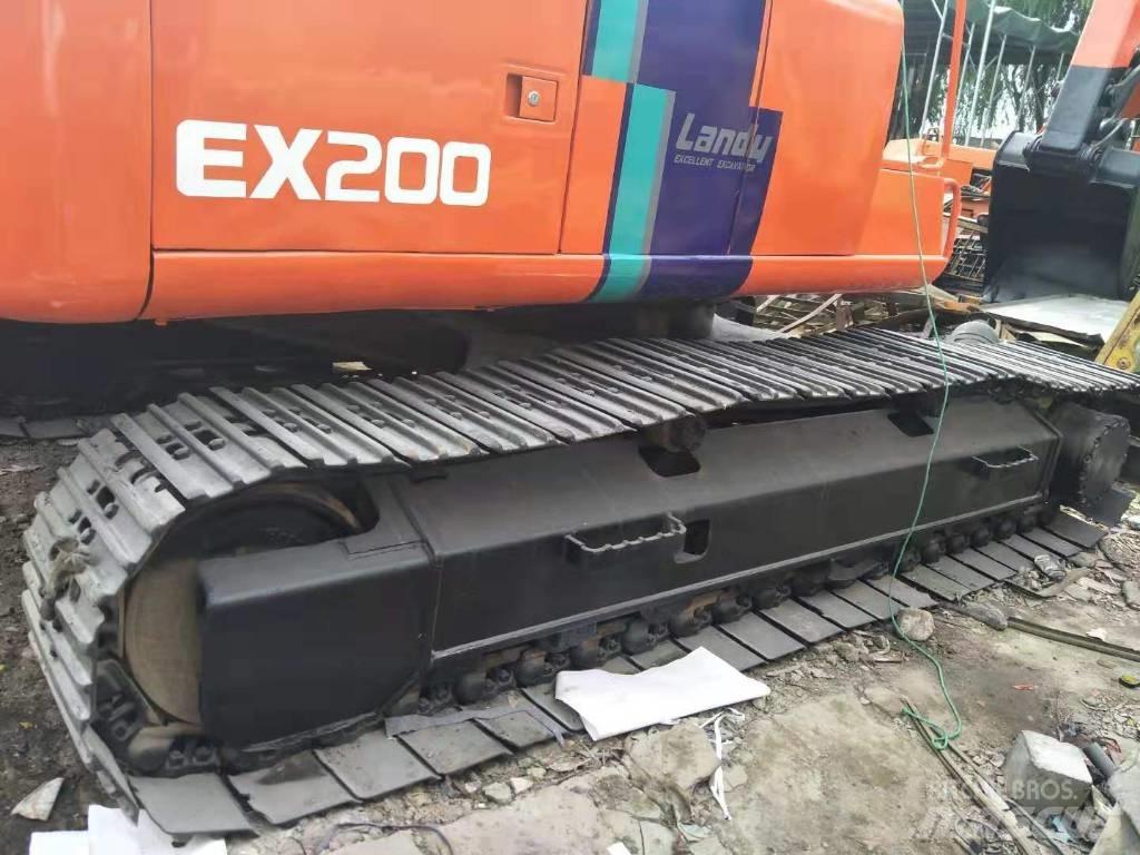 Hitachi EX 200-3 Beltegraver