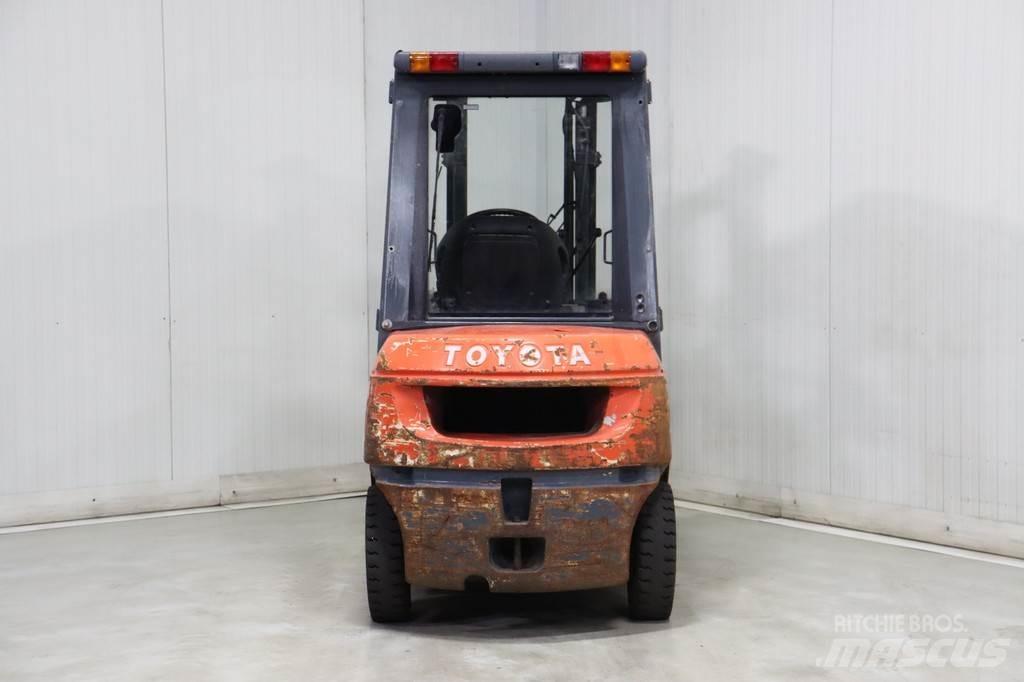 Toyota 62-7FDF25 Diesel Trucker