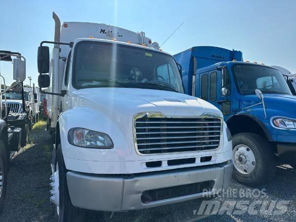 Freightliner M2 Renovasjonsbil