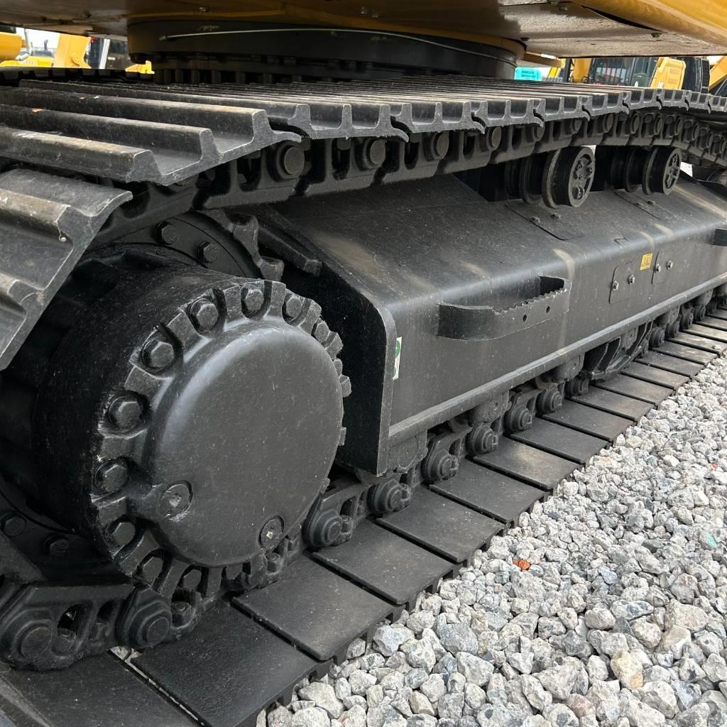 CAT 329D Beltegraver