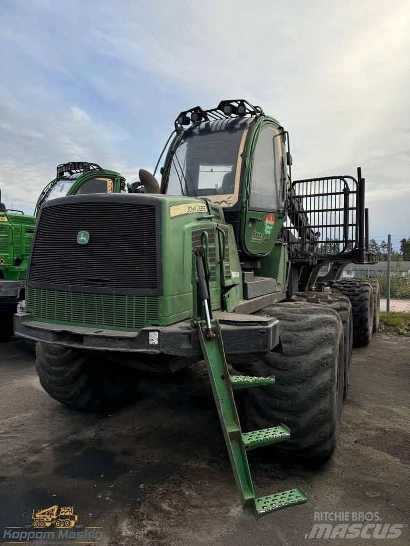 John Deere 1910E Lassbærere