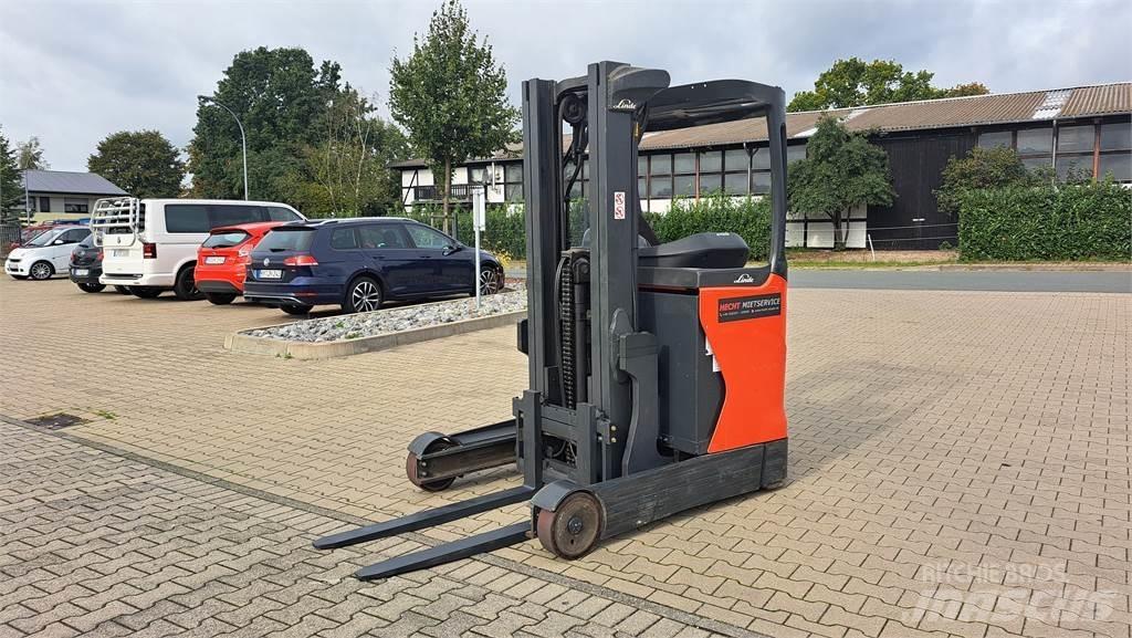 Linde R14B Skyvemasttruck