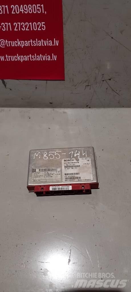 MAN TGA.  81258106000 Lys - Elektronikk