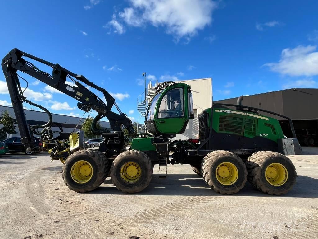 John Deere 1270G 8W Hogstmaskiner