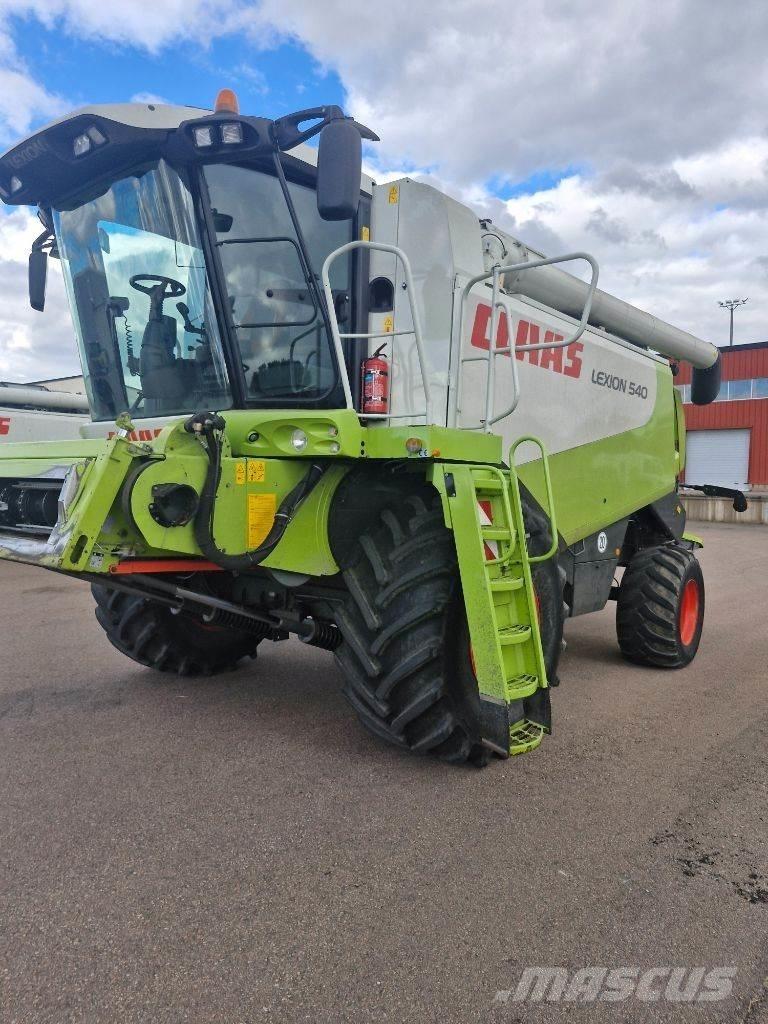CLAAS Lexion 540 Skurtreskere