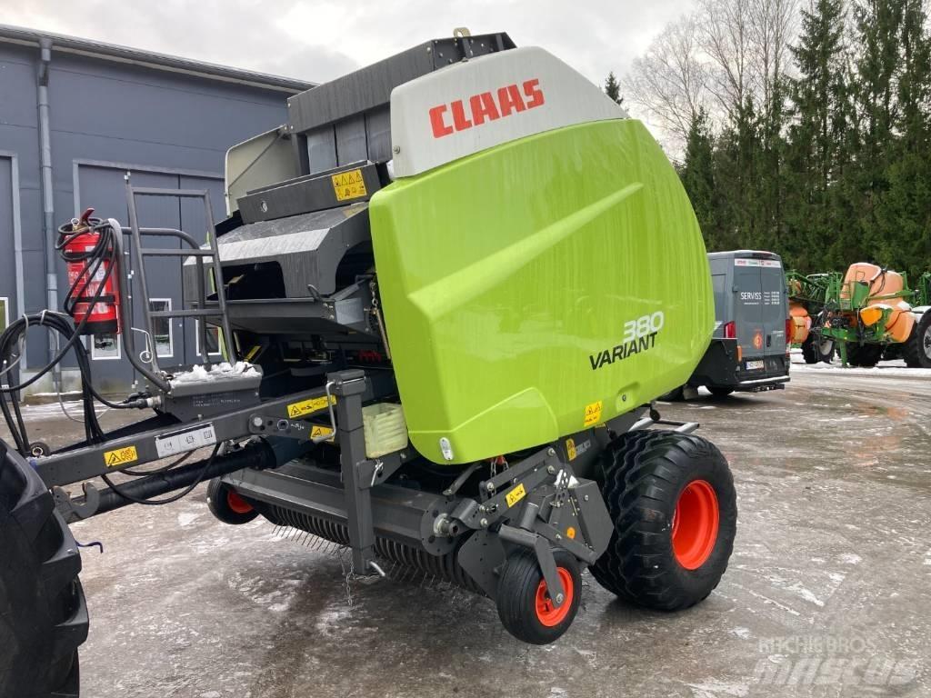 CLAAS Variant 380 Rundballepresser