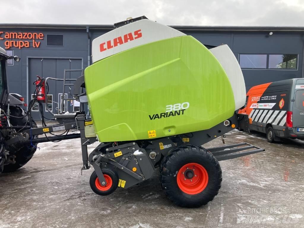 CLAAS Variant 380 Rundballepresser
