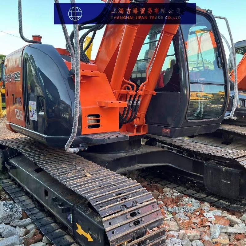 Hitachi ZX 135 Beltegraver