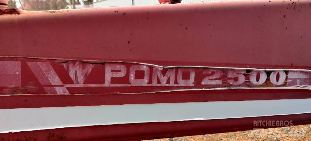 Pomo 2500 Veiskraper