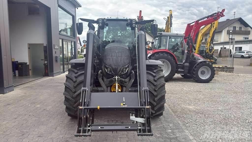 Valtra N175 Traktorer