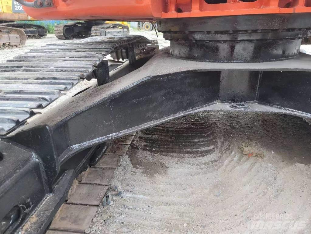 Doosan DX 225 LC Beltegraver
