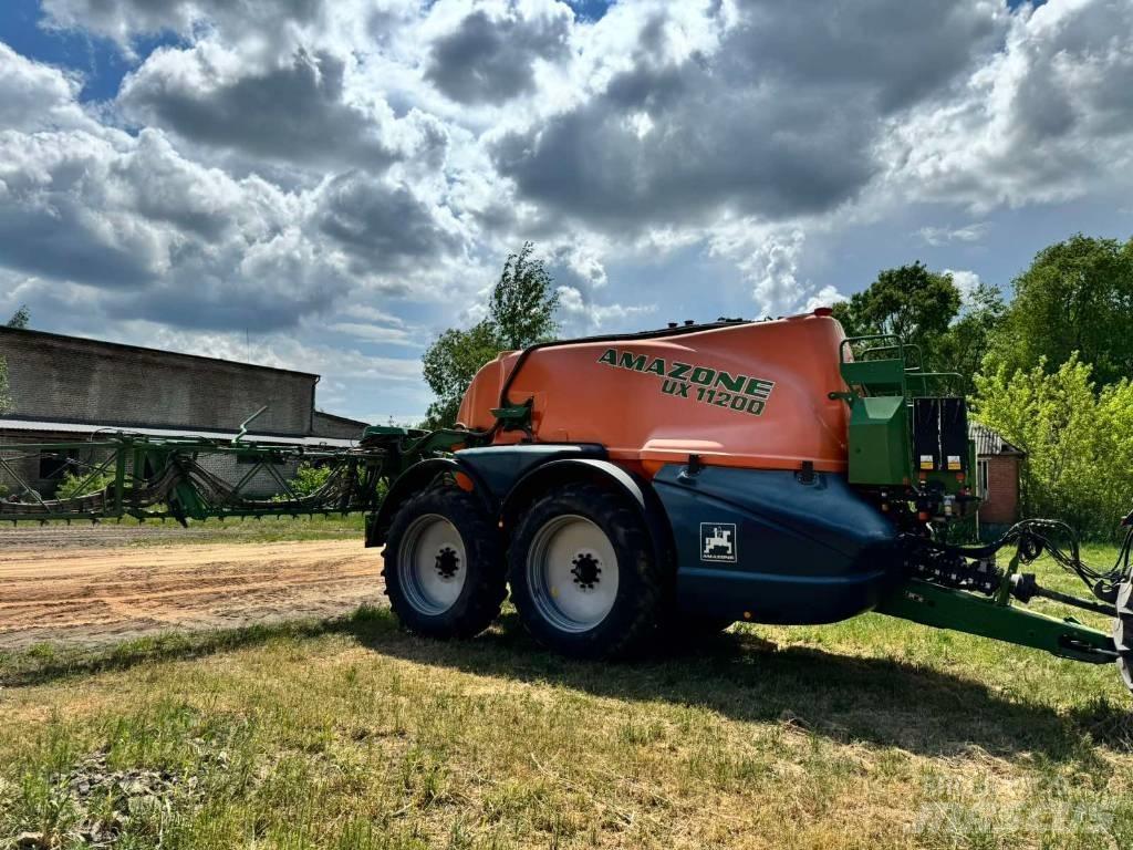 Amazone UX 11200 Slepesprøyter