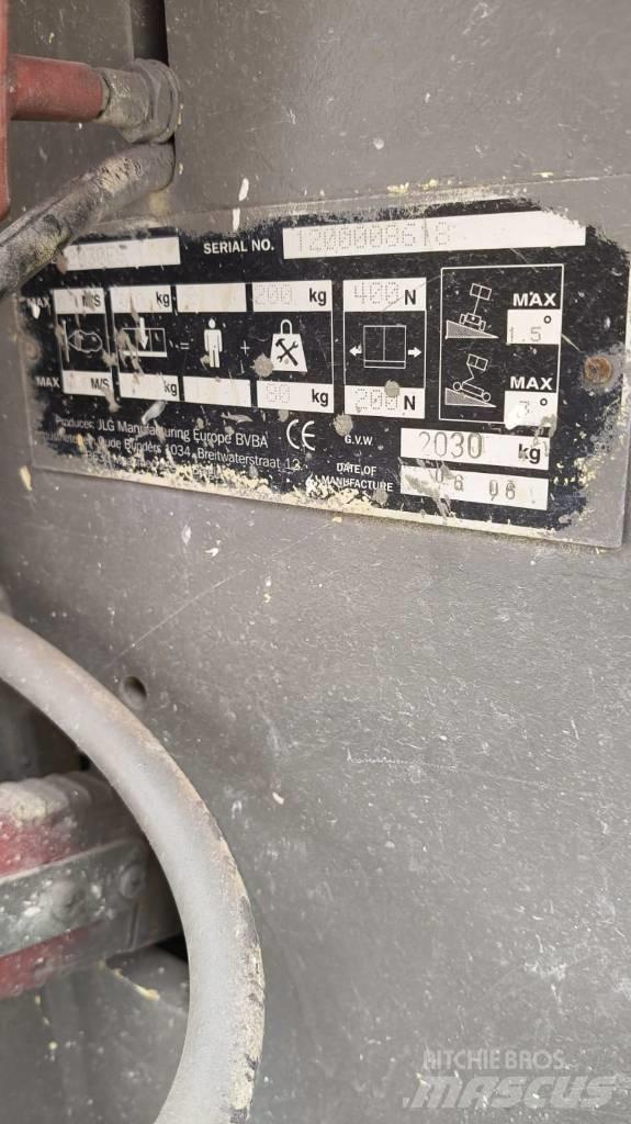 JLG 2030 ES Sakselifter