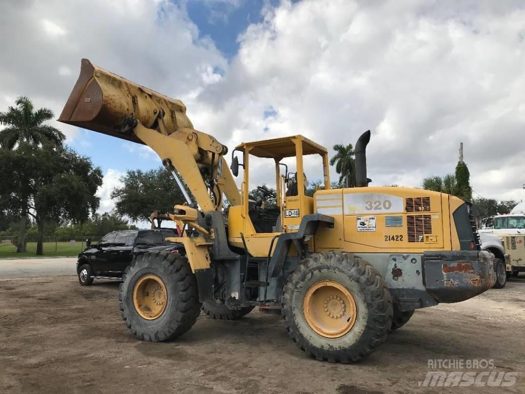 Komatsu WA320-5 Hjullastere