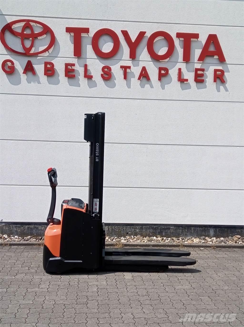 Toyota SWE120L Ledestablere
