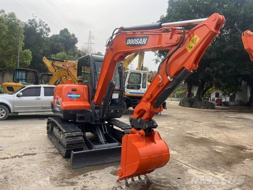 Doosan DX55-9C Minigravere <7t