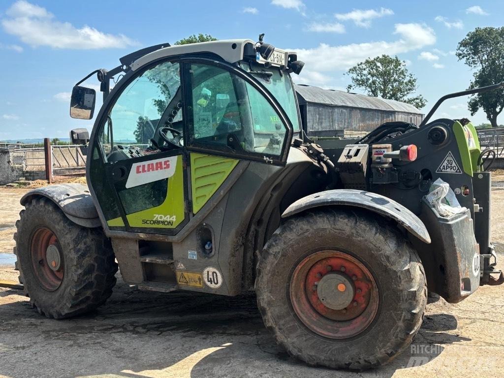 CLAAS Scorpion 7044 Teleskoplastere for Landbruk