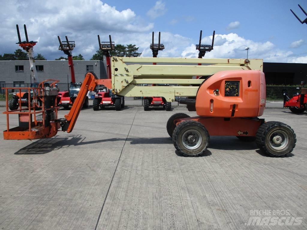JLG 450 AJ (193) Selvgående bomlifter
