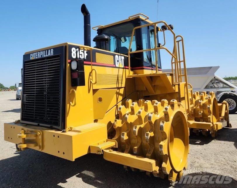 CAT 815 F Hjullaster til komprimering