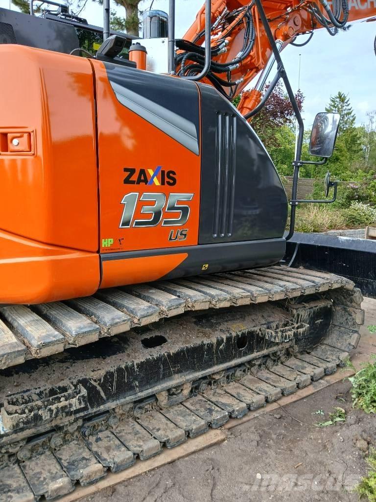 Hitachi ZX 135 US-7 Beltegraver