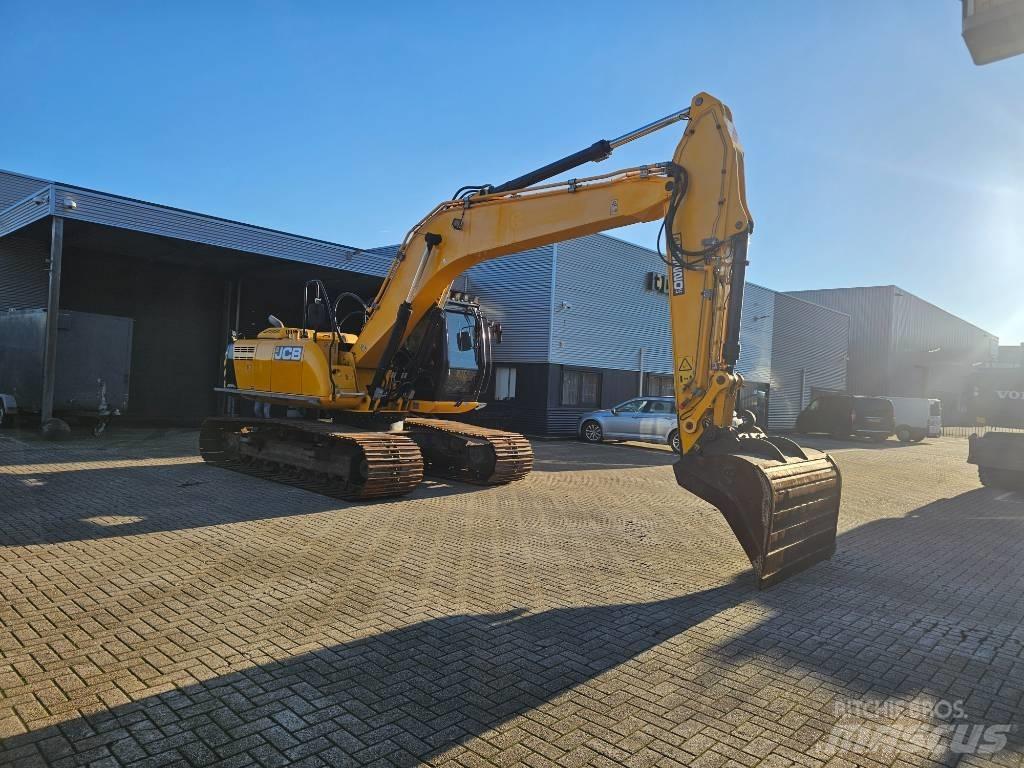 JCB JS 220 LC Beltegraver
