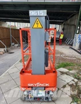 SkyJack SJ 12 Sakselifter