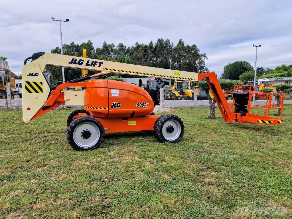 JLG 600 AJ Leddede bomlifter