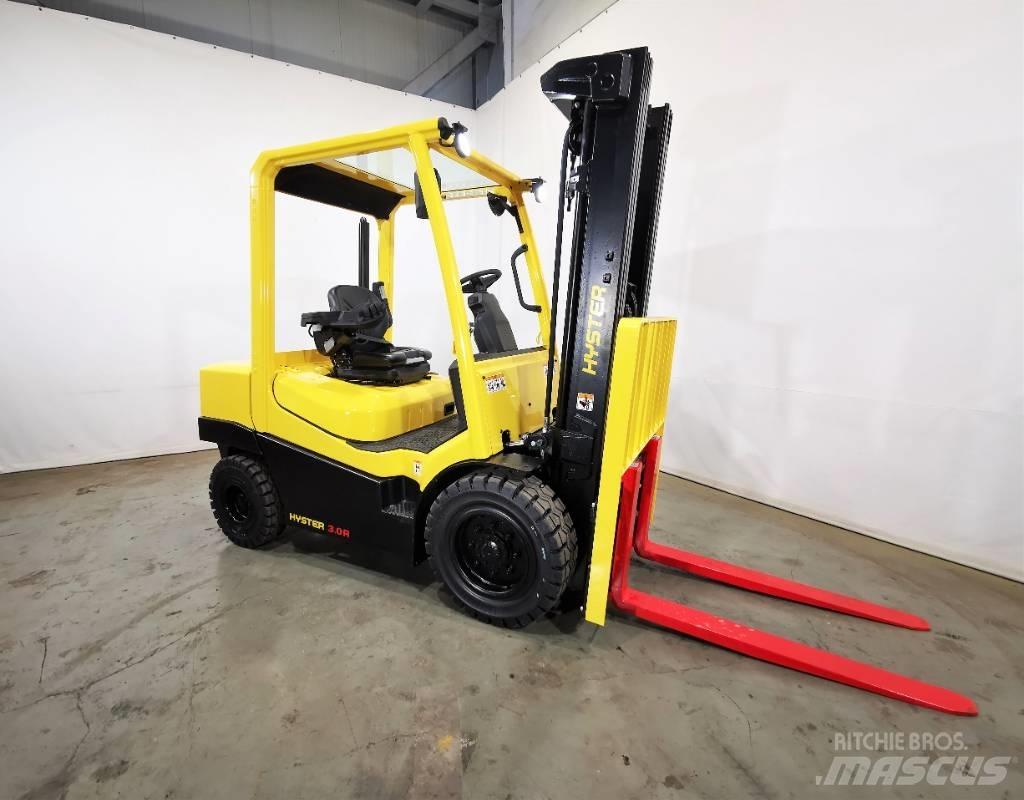 Hyster H3.0A Diesel Trucker