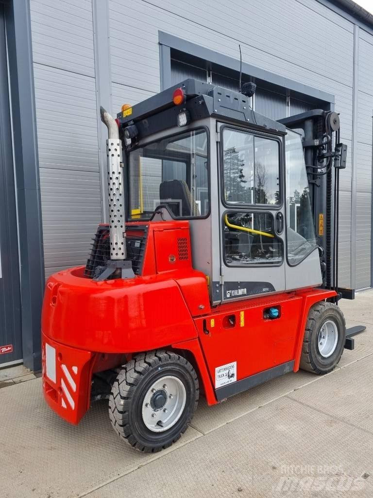 Kalmar DCE 55-6 Diesel Trucker