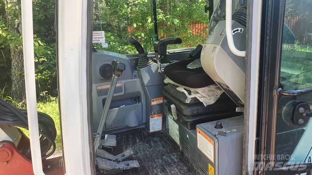 Takeuchi TB235 Minigravere <7t