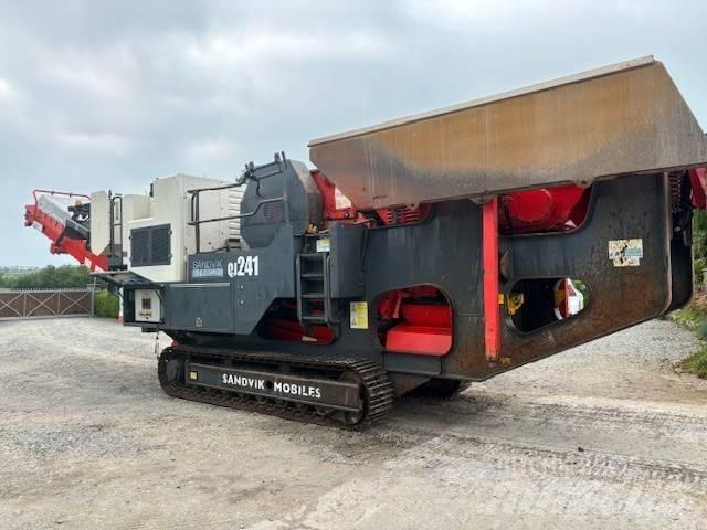 Sandvik QJ 241 Mobile knuseverk