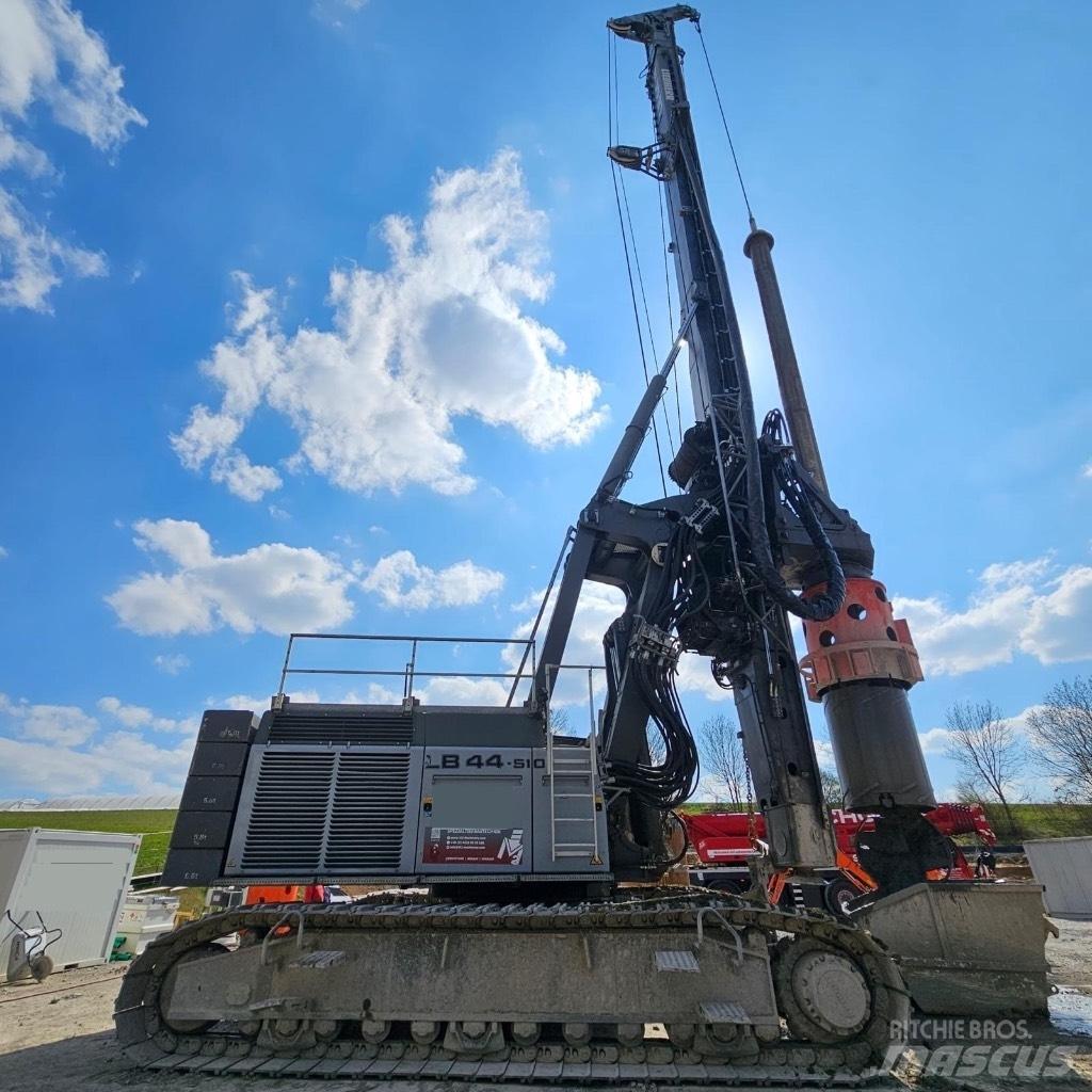 Liebherr LB 44-510 Store borerigger
