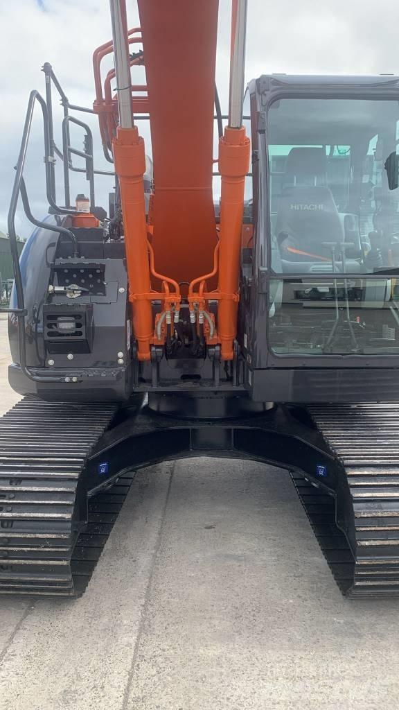 Hitachi ZX 135 US-6 Beltegraver