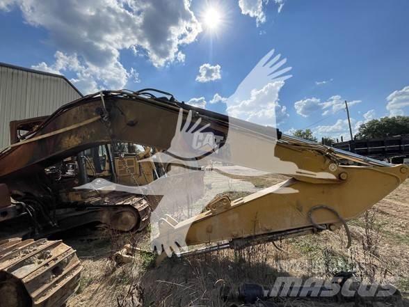 CAT 320 Beltegraver