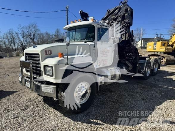 Mack RD688S Anlegg - Annet