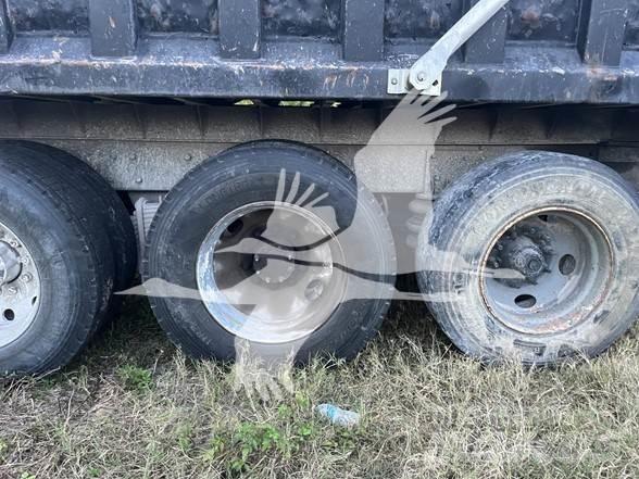 Mack RD688S Tippbil